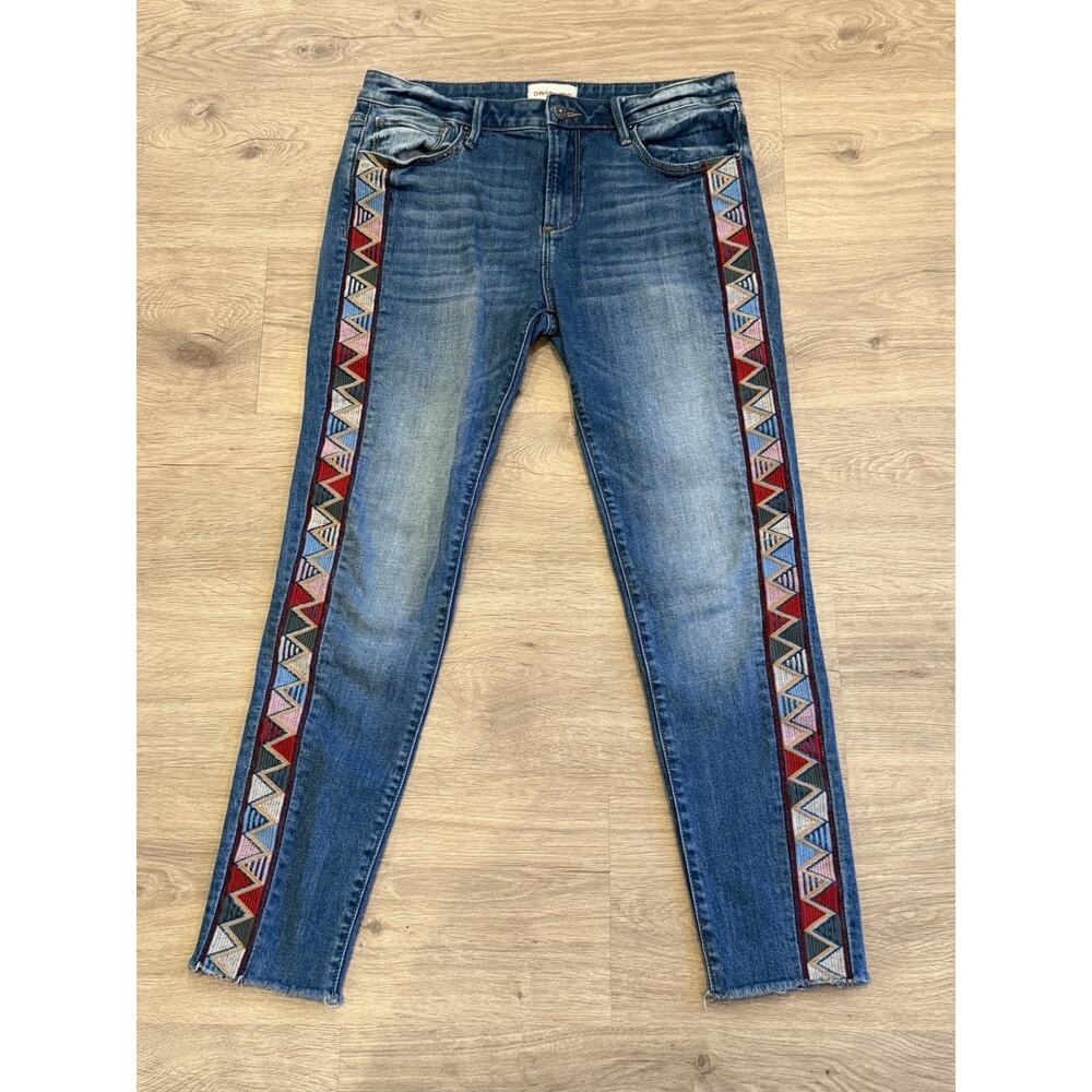 Driftwood Women’s Jackie Side Embroidered Aztec Pattern Stretch Jeans Sz 29